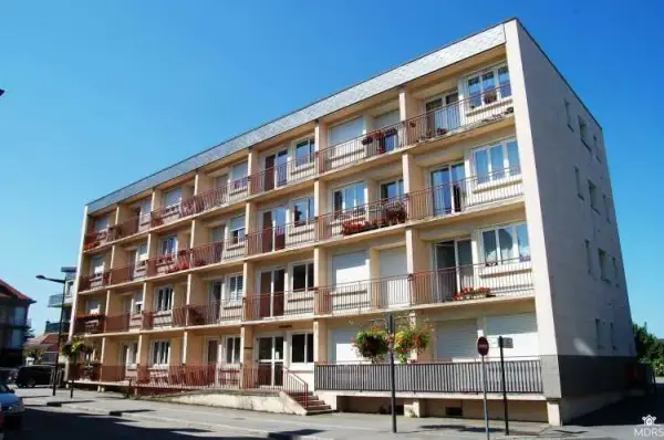 Photo de Résidence Pierre et Marie Curie - Résidence Services Seniors