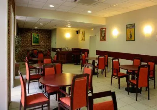 Photo de Le Clos Des Carmes - Maison de retraite / EHPAD