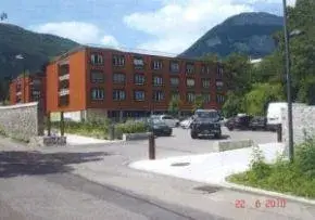 Photo de Residence Maison Des Ombrages - Maison de retraite / EHPAD