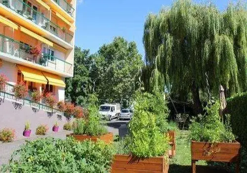 Photo de Residence Saint Gilles - Résidence Services Seniors