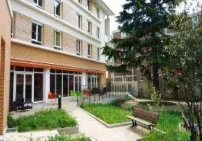 Photo de La Maison Du Grand Cedre - Maison de retraite / EHPAD