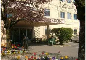 Photo de Maison De Retraite Bouchacourt - Maison de retraite / EHPAD