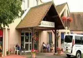 Photo de Residence Du Lac - Maison de retraite / EHPAD