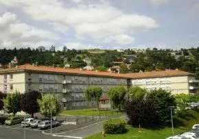 Photo de Maison De Retraite Du Centre Hospitalier Emile Roux - Maison de retraite / EHPAD