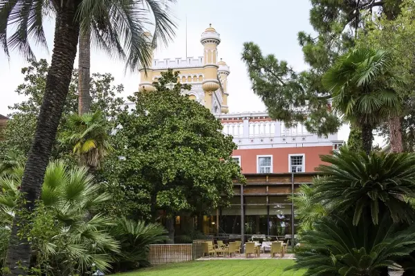 Photo de Korian Château des Ollières - Maison de retraite / EHPAD