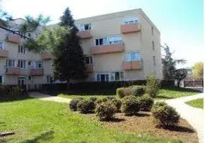 Photo de Foyer Logement De Sury Le Comtal - Résidence Services Seniors