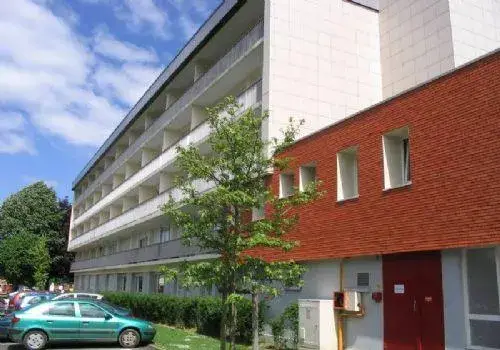 Photo de Résidence Edmond Michelet - Résidence Services Seniors