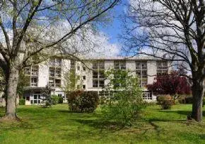 Photo de Ehpad Le Val Bievre - Maison de retraite / EHPAD