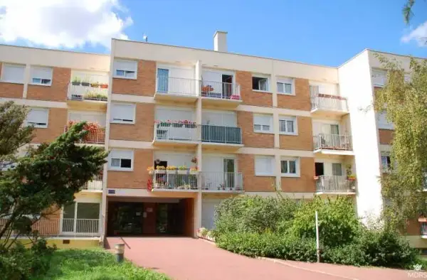 Photo de Foyer-Logement Jean Rostand - Résidence Services Seniors