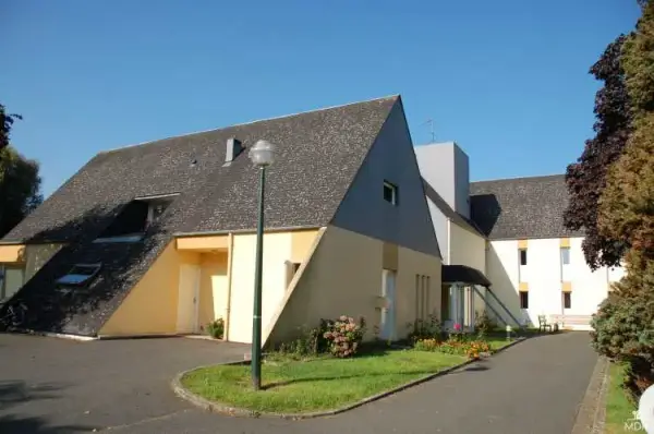 Photo de Foyer-Logement Dozule - Résidence Services Seniors