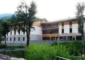 Photo de Ehpad Lucien Avocat - Maison de retraite / EHPAD