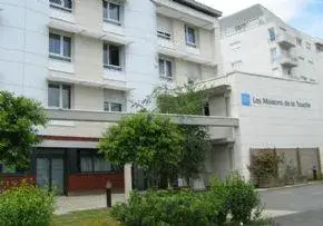 Photo de Les Maisons De La Touche - Maison de retraite / EHPAD