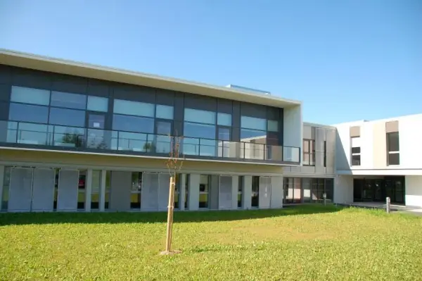 Photo de Ehpad Du Cre - Maison de retraite / EHPAD