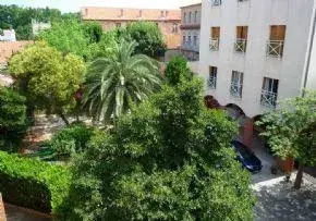 Photo de Maison De Retraite Du Saint Sacrement - Maison de retraite / EHPAD