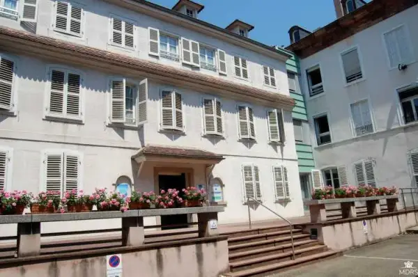 Photo de EHPAD CLINIQUE DE LA TOUSSAINT - Maison de retraite / EHPAD