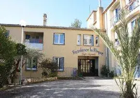 Photo de Résidence La Roque  - Résidence Services Seniors