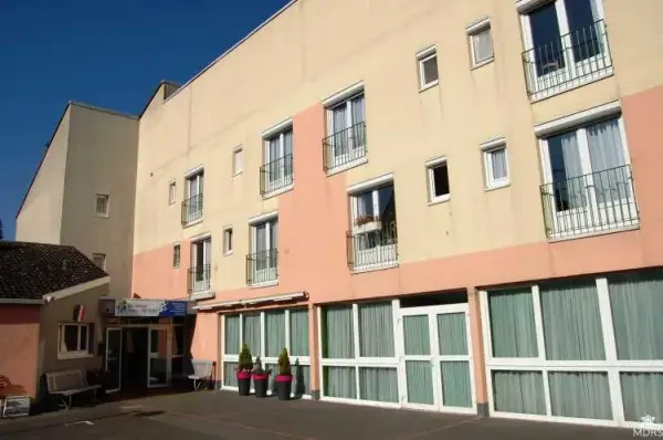 Photo de Résidence Henri Hermant - Résidence Services Seniors