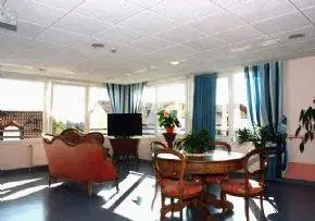 Photo de Les Balcons Du Lac - Maison de retraite / EHPAD