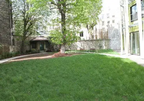 Photo de Centre Alzheimer Les Parenteles De La Rue Blanche - Maison de retraite / EHPAD