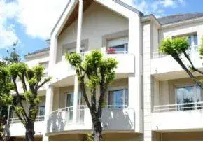 Photo de Maison De Retraite Moliere   Mapad Sante - Maison de retraite / EHPAD