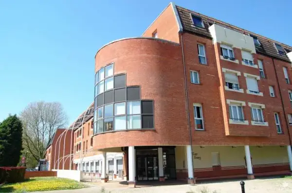 Photo de Residence Le Clos Du Bourg - Résidence Services Seniors