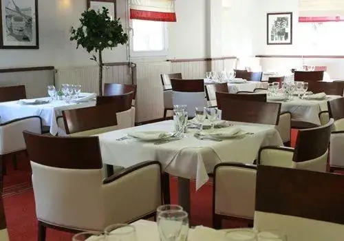 Photo de Residence Retraite La Cerisaie - Maison de retraite / EHPAD