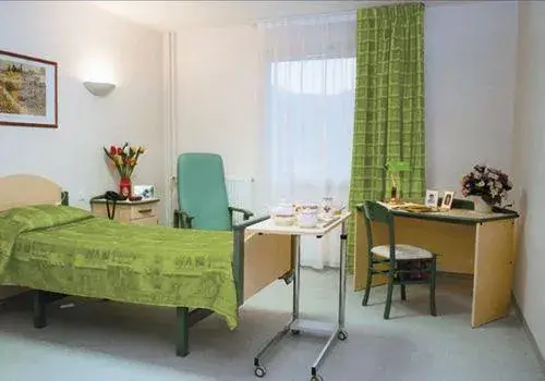 Photo de Residence De L'Etang - Maison de retraite / EHPAD