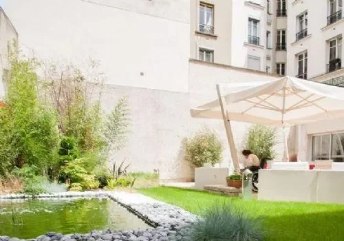 Maison De Famille Villa Lecourbe - Maison de retraite / EHPAD à Paris