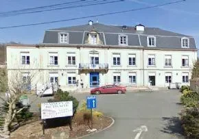 Maison De Retraite Louis Quinquet - Maison de retraite / EHPAD à Longuyon