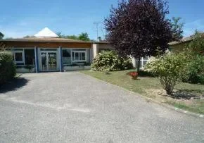 Maison De Retraite Agora - Maison de retraite / EHPAD à Castres-Gironde