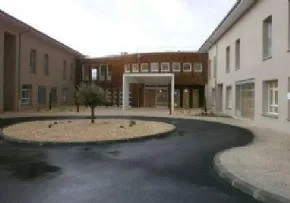 Ehpad Beausoleil - Maison de retraite / EHPAD à Mours-Saint-Eusèbe