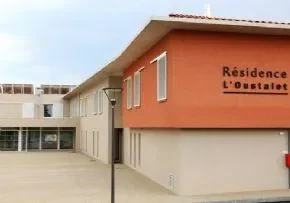 Residence L'Oustalet - Maison de retraite / EHPAD à Plan-d'Orgon