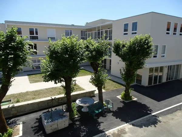 La Residence Du Parc - Maison de retraite / EHPAD à Archiac