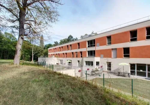 Residence Le Mesnil - Maison de retraite / EHPAD à Bouffémont
