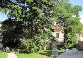 Ehpad L'Olivier - Maison de retraite / EHPAD à Valence