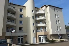 Les Tamaris - Résidence Services Seniors à Arpajon