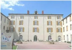 Ehpad Serge Bayle - Maison de retraite / EHPAD à Aigueperse