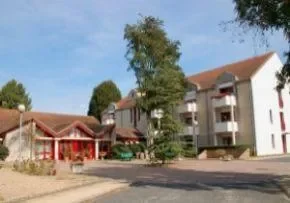 Foyer Logement De Dange - Résidence Services Seniors à Dangé-Saint-Romain