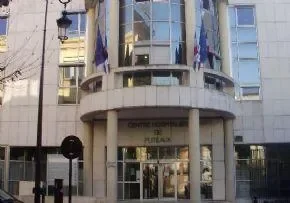 Usld Du Centre Hospitalier De Courbevoie Neuilly Puteaux - Maison de retraite / EHPAD à Puteaux