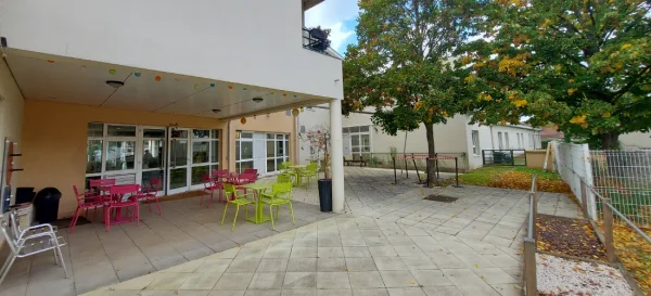 Residence Le Clos Des Pries - Maison de retraite / EHPAD à Vernouillet