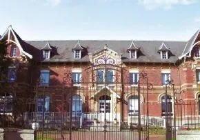 Maison De Retraite Ch.lefevre - Maison de retraite / EHPAD à Flavy-le-Martel