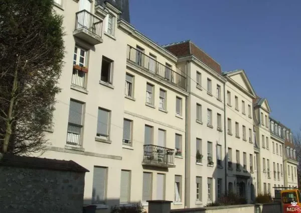 Résidence Rosa Bonheur - Résidence Services Seniors à Fontainebleau