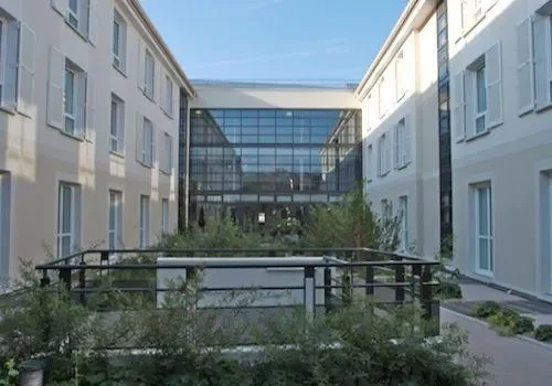 Centre Alzheimer La Bruyere - Maison de retraite / EHPAD à Rueil-Malmaison