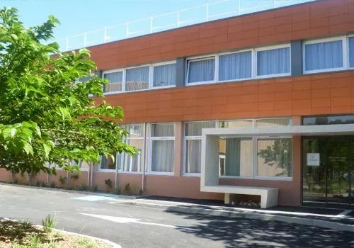 Korian Les Lubérons - Maison de retraite / EHPAD à Le Puy-Sainte-Réparade