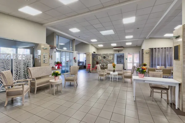 EHPAD L'oustau Mira Beü - Maison de retraite / EHPAD à Pennes-Mirabeau