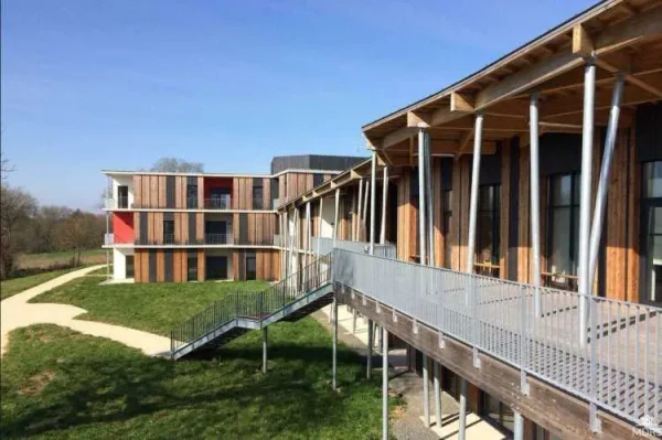 Residence Le Val Aux Fees - Résidence Services Seniors à Concoret