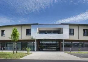 Ehpad Les Pins - Maison de retraite / EHPAD à Saint-Alban-sur-Limagnole