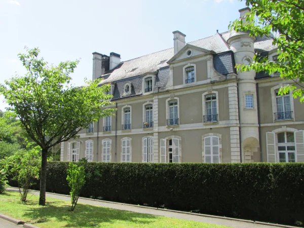 Résidence Château de Fontpertuis - Maison de retraite / EHPAD à Lailly-en-Val