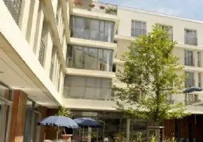 Centre Hospitalier Des 4 Villes   Residence Jean Rostand - Maison de retraite / EHPAD à Sèvres