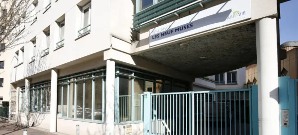 Residence Les Neuf Muses - Maison de retraite / EHPAD à Issy-les-Moulineaux